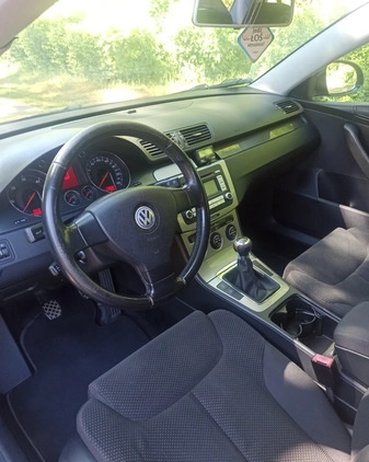 Volkswagen Passat cena 15000 przebieg: 173000, rok produkcji 2007 z Leszno małe 37